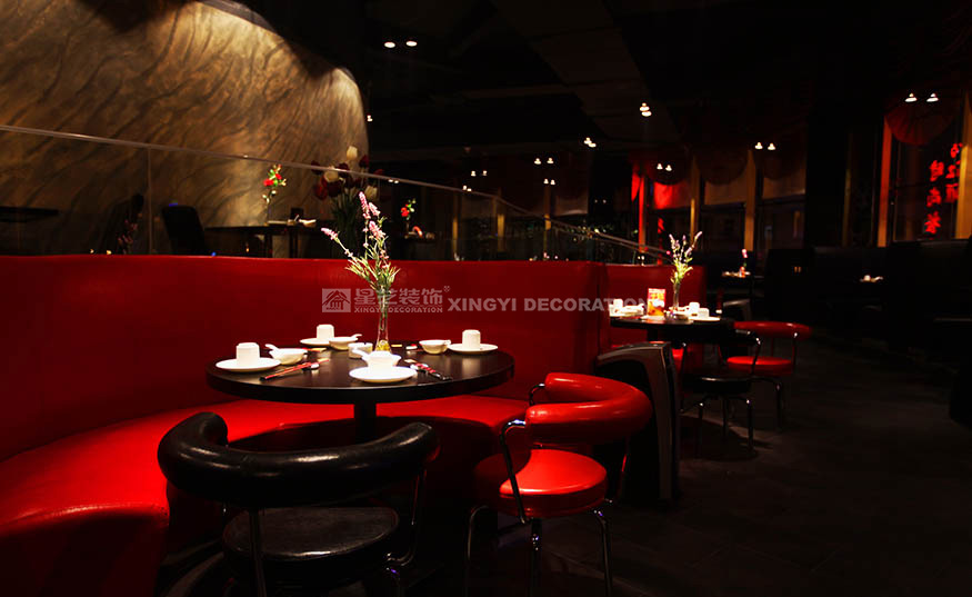 香江匯時尚餐廳2000平用餐區(qū)裝修設計實景圖