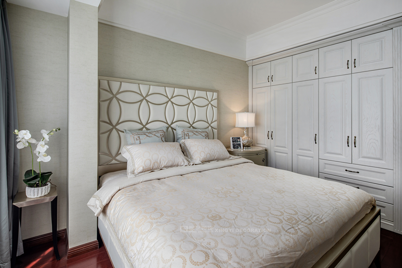 三房兩廳臥室裝修實(shí)景圖