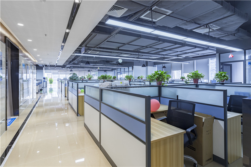 五星綠地中心華藍(lán)巖土公司2000平辦公區(qū)裝修實(shí)景圖