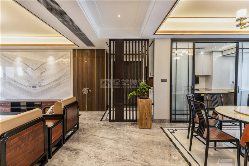 青山府 200平過(guò)道裝修實(shí)景圖