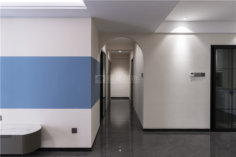 單位房140平過道裝修實(shí)景圖