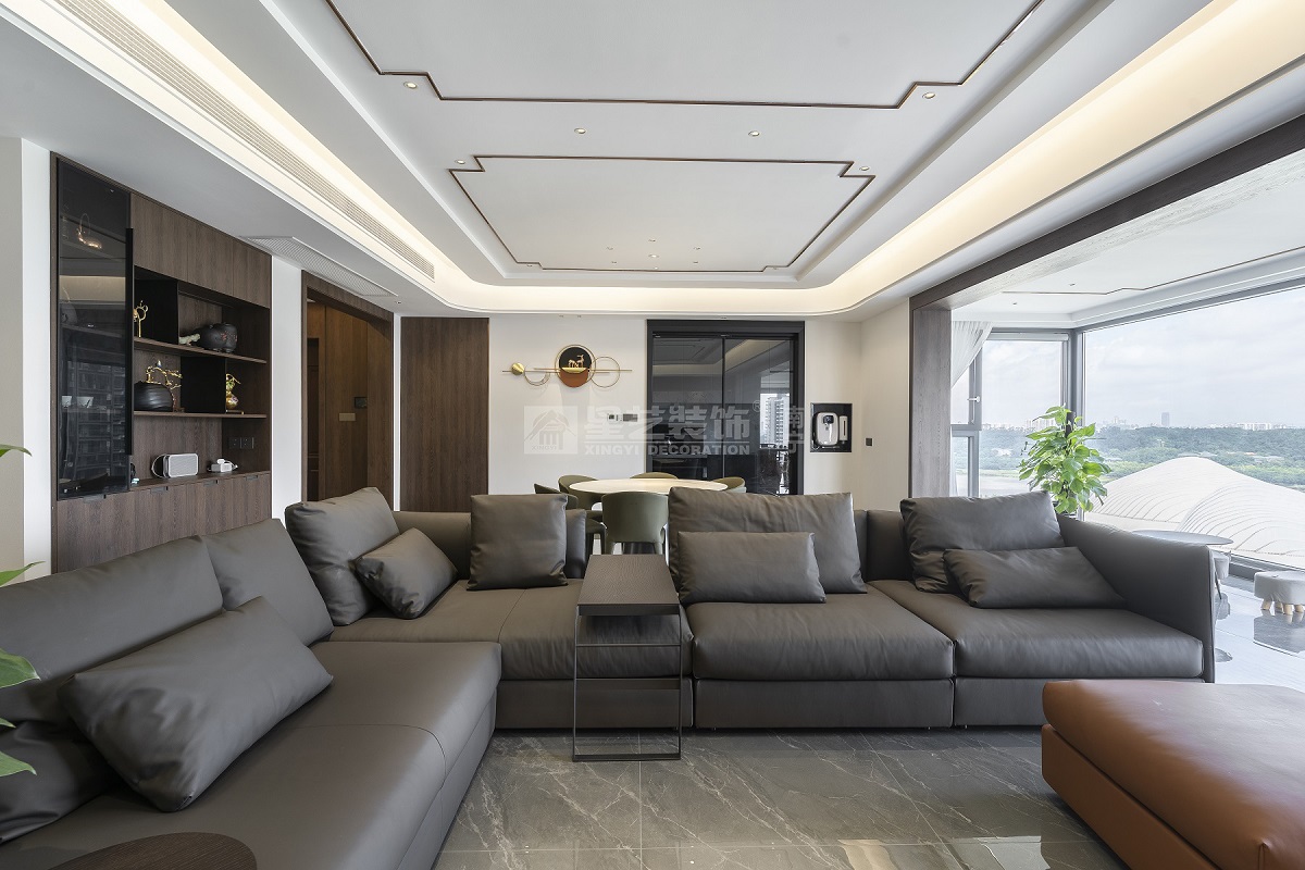 春江明月270平新中式客廳裝修實景