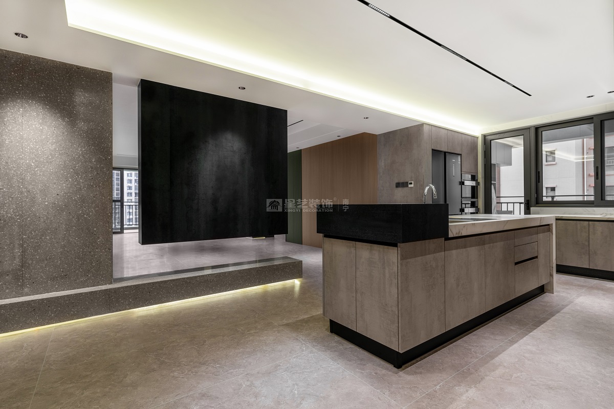 碧貴園230平現(xiàn)代風格廚房裝修實景