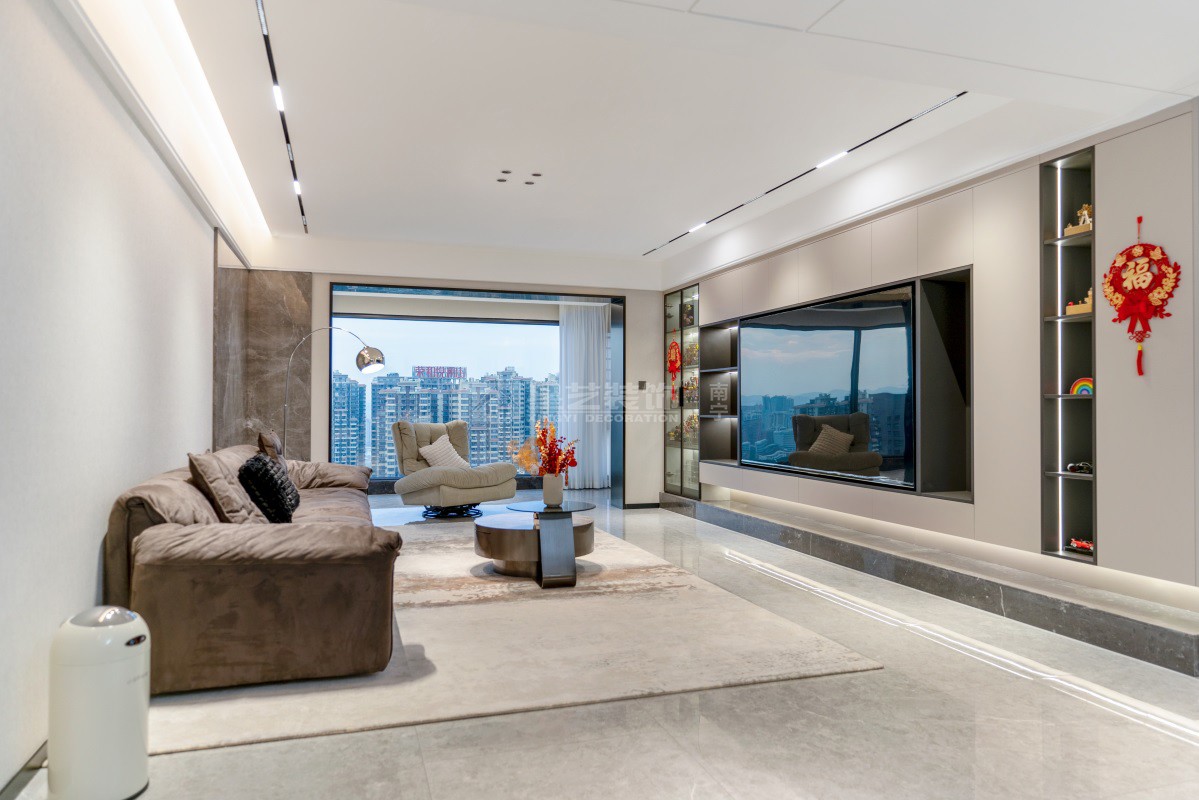 萬科云望223平現(xiàn)代極簡(jiǎn)客廳實(shí)景裝修