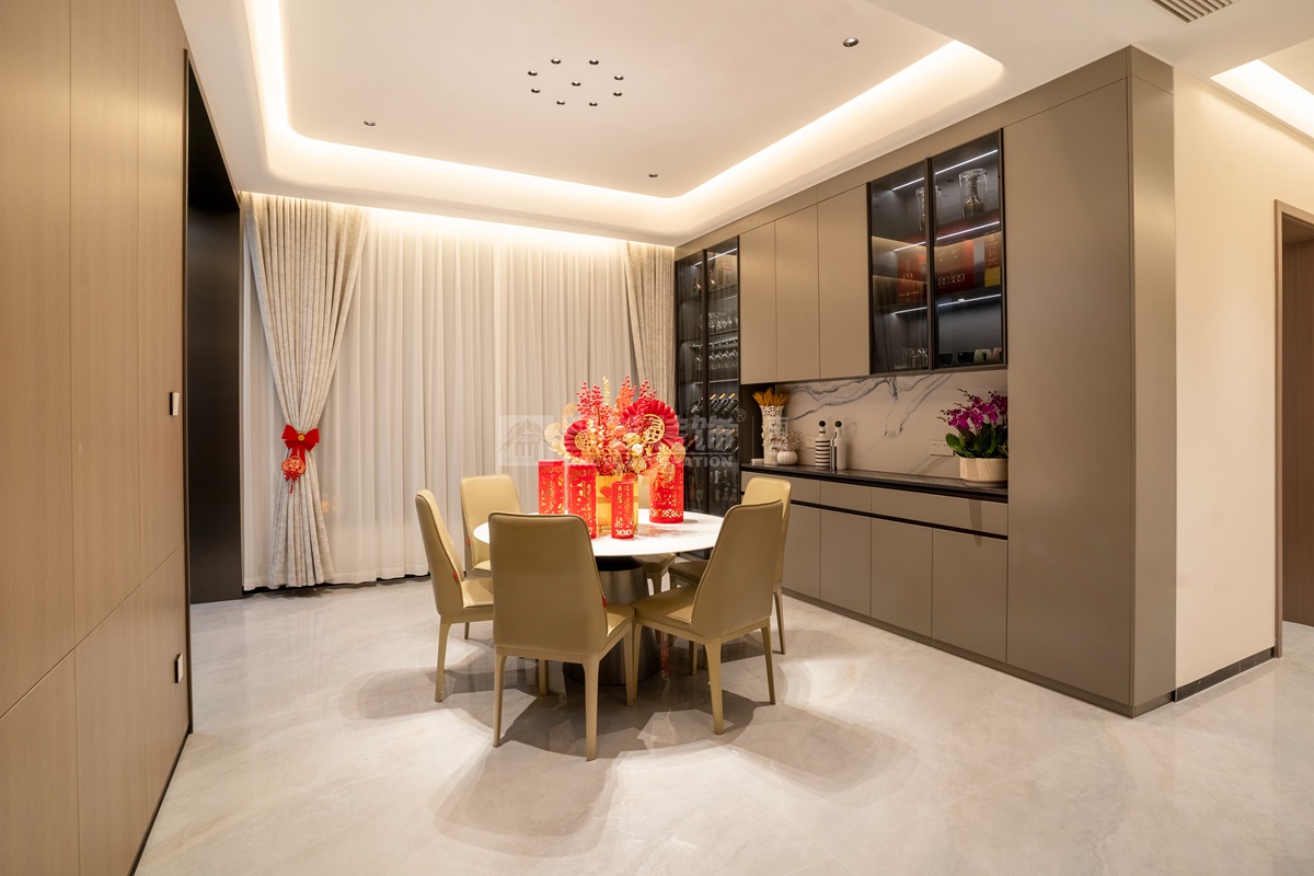 美泉1612 230平現(xiàn)代輕奢餐廳裝修實(shí)景