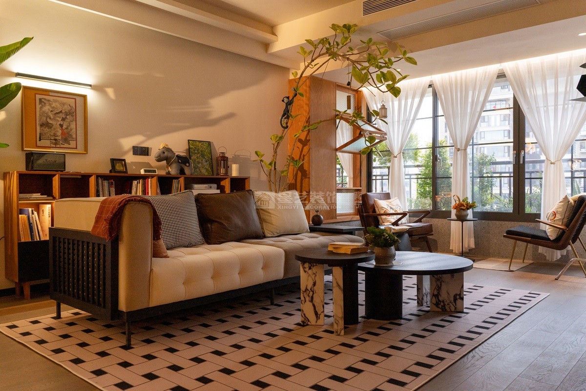 鳳景灣160平中古風客廳裝修實景