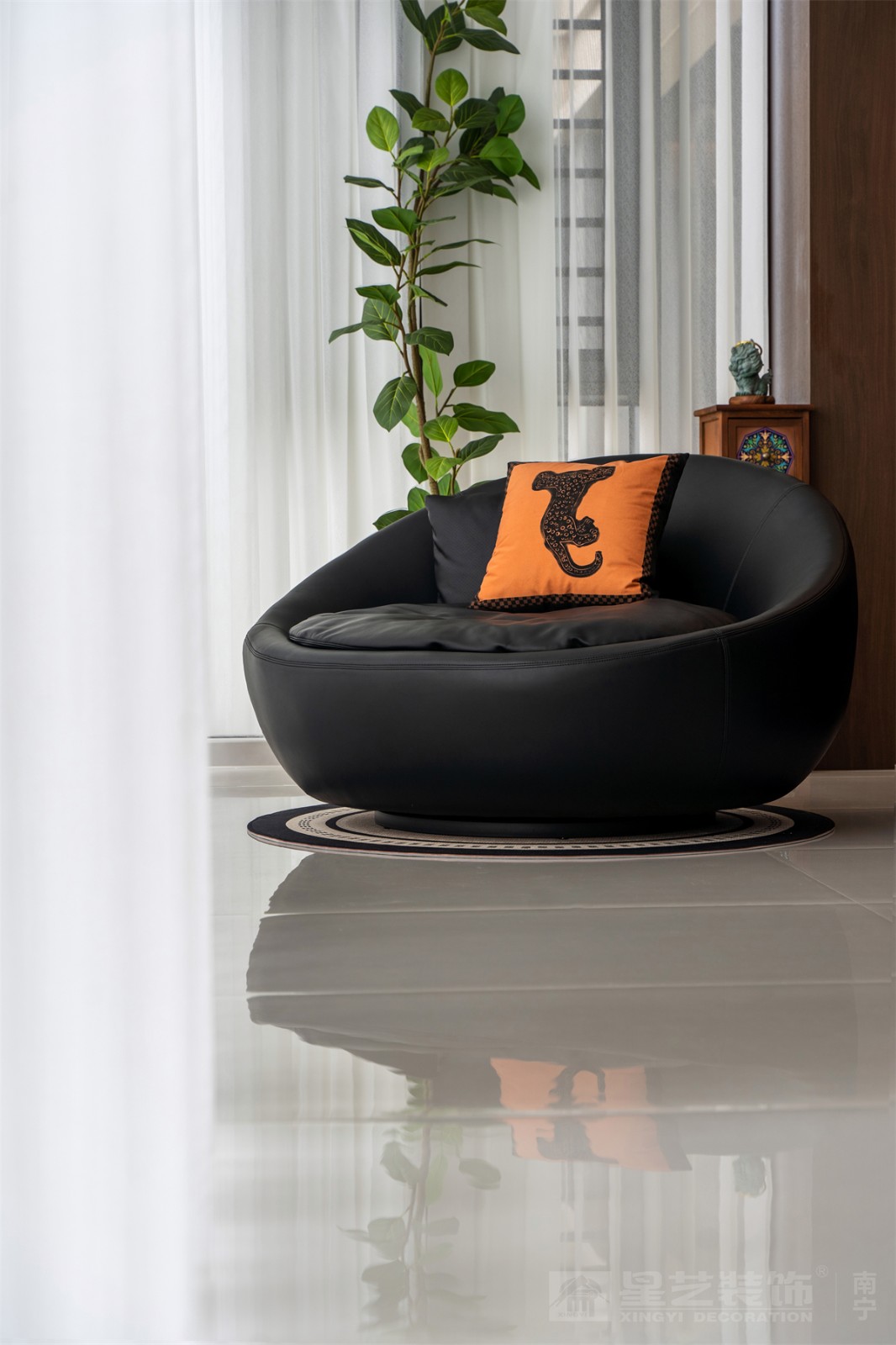 華潤西園潤府143平意式輕奢陽臺裝修完工實(shí)景圖