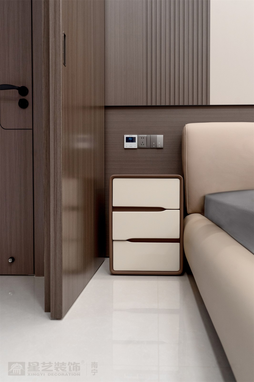 華潤西園潤府143平意式輕奢衣帽間裝修完工實(shí)景圖