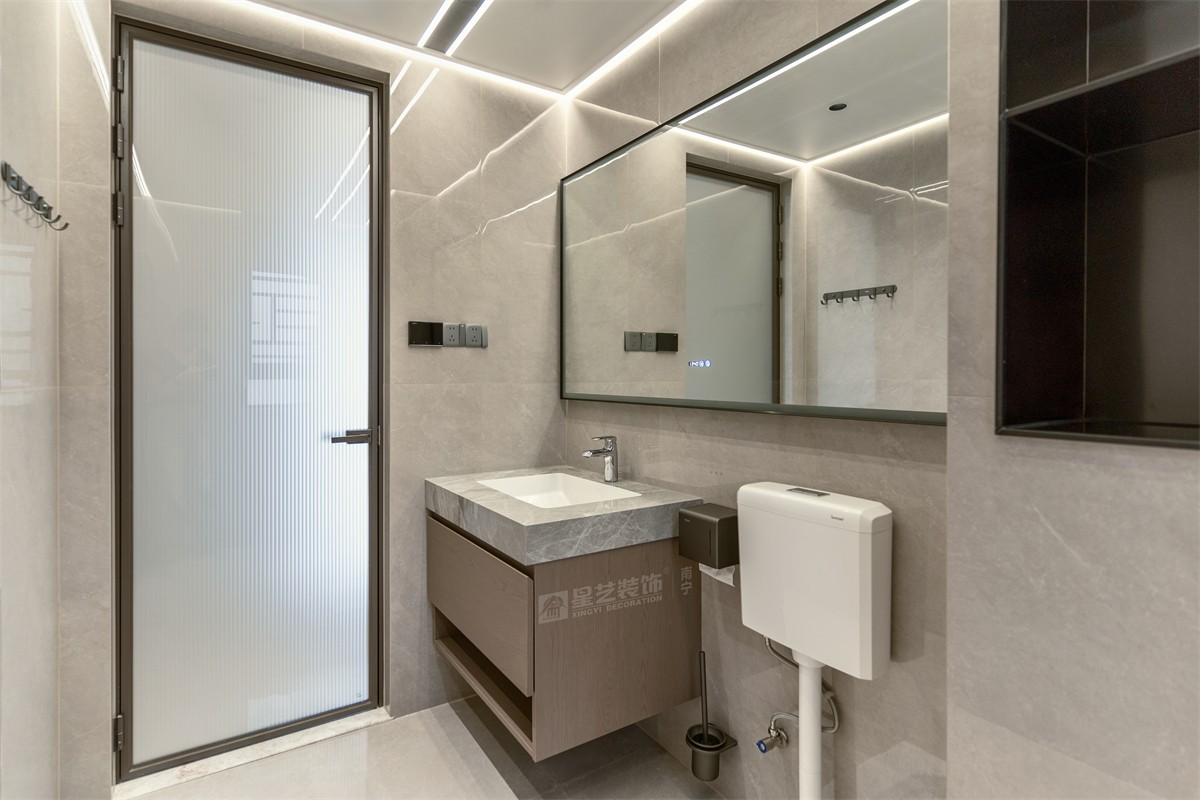 華潤西園潤府143平意式輕奢衛(wèi)生間裝修完工實(shí)景圖