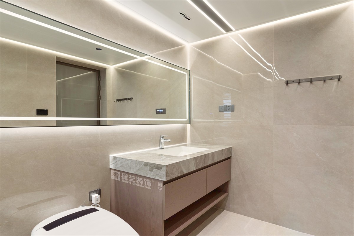 華潤西園潤府143平意式輕奢衛(wèi)生間裝修完工實(shí)景圖