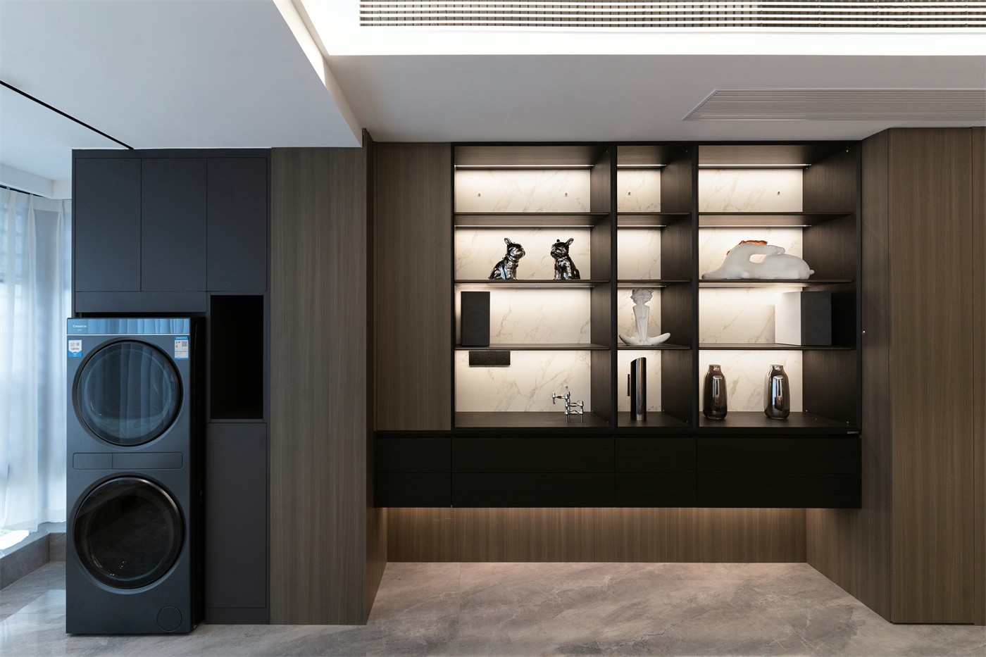 保利冠江墅143平意式輕奢陽(yáng)臺(tái)裝修完工實(shí)景圖