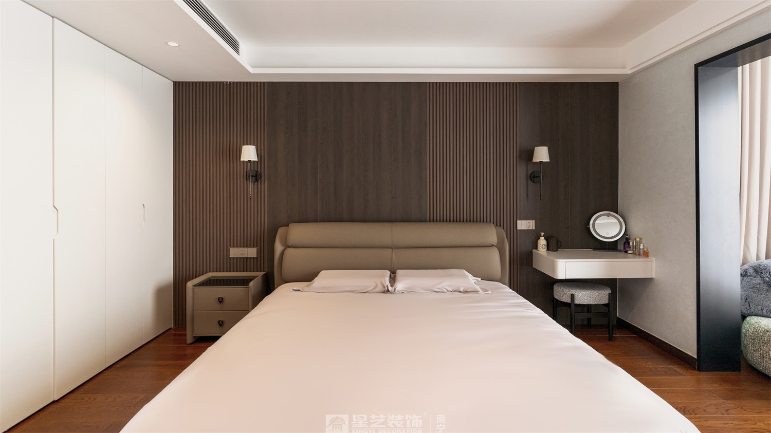 建發(fā)五象印月300平現(xiàn)代輕奢臥室裝修效果圖