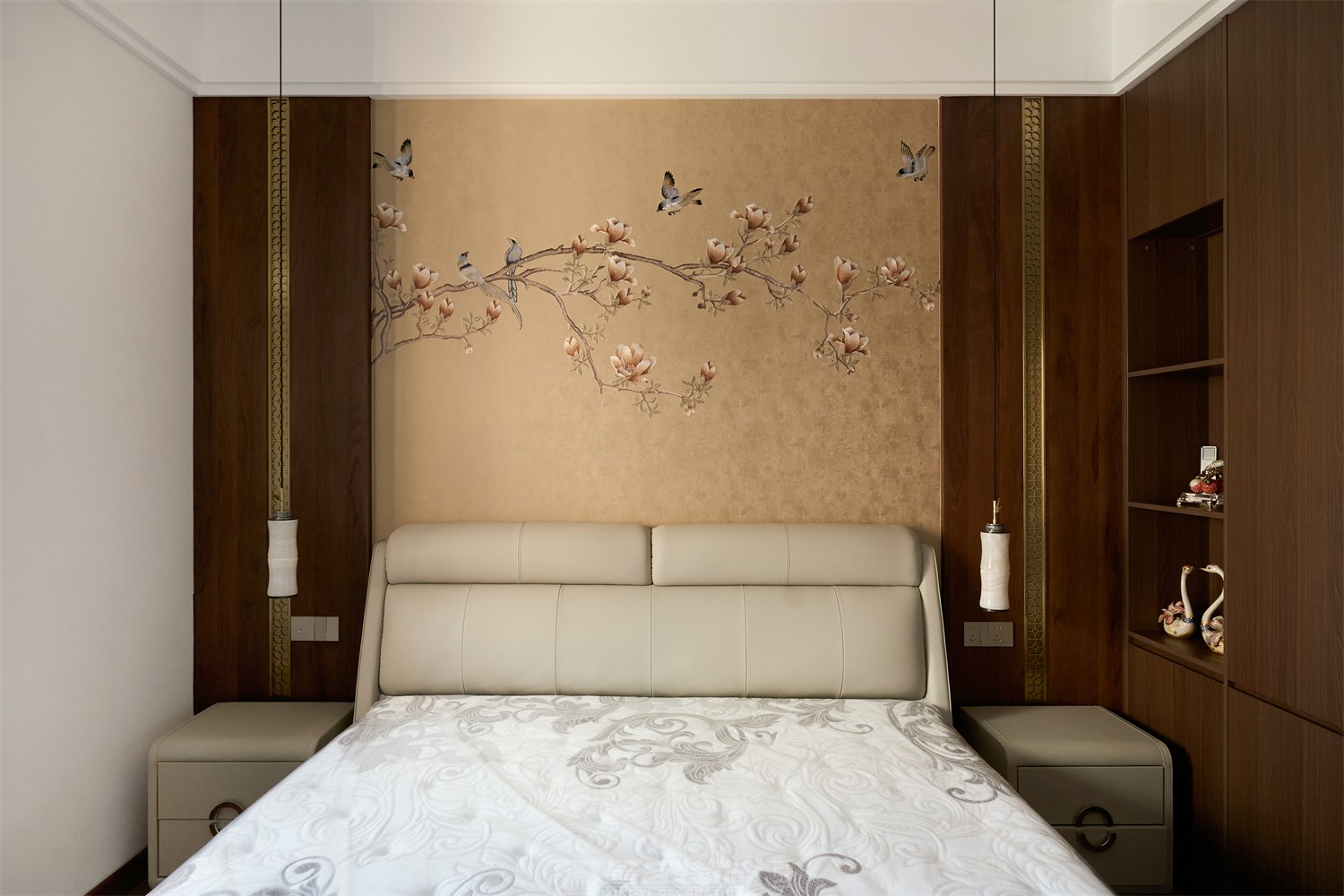 東方皇城260平簡(jiǎn)約中式臥室完工裝修實(shí)景圖