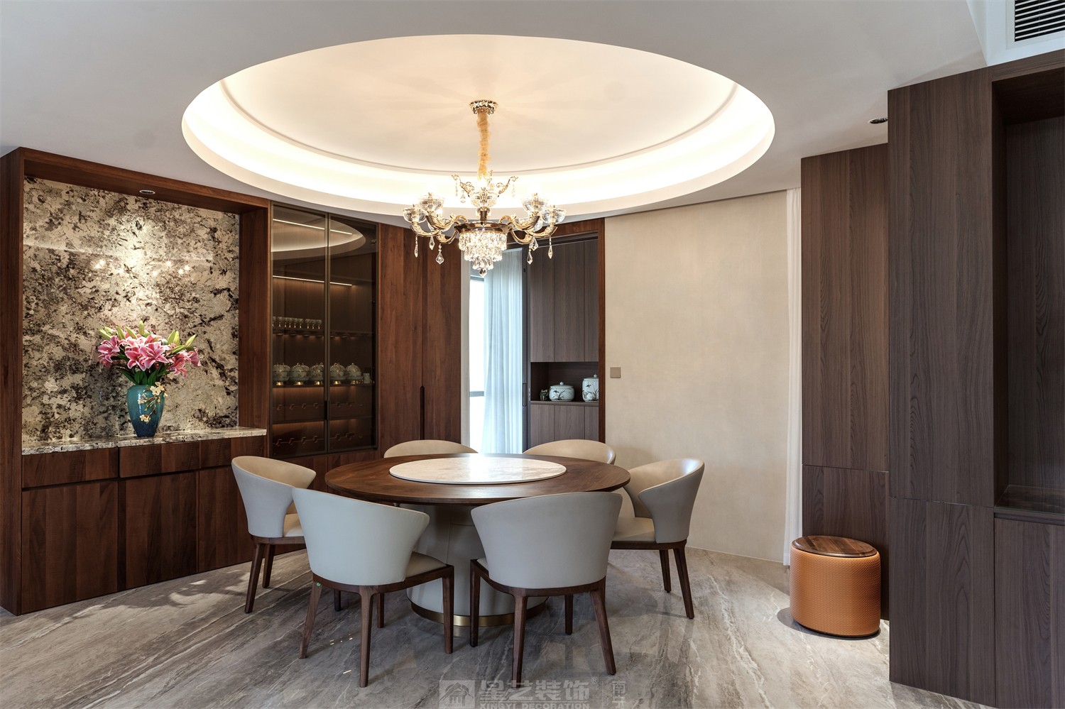 東方皇城260平簡(jiǎn)約中式餐廳完工裝修實(shí)景圖