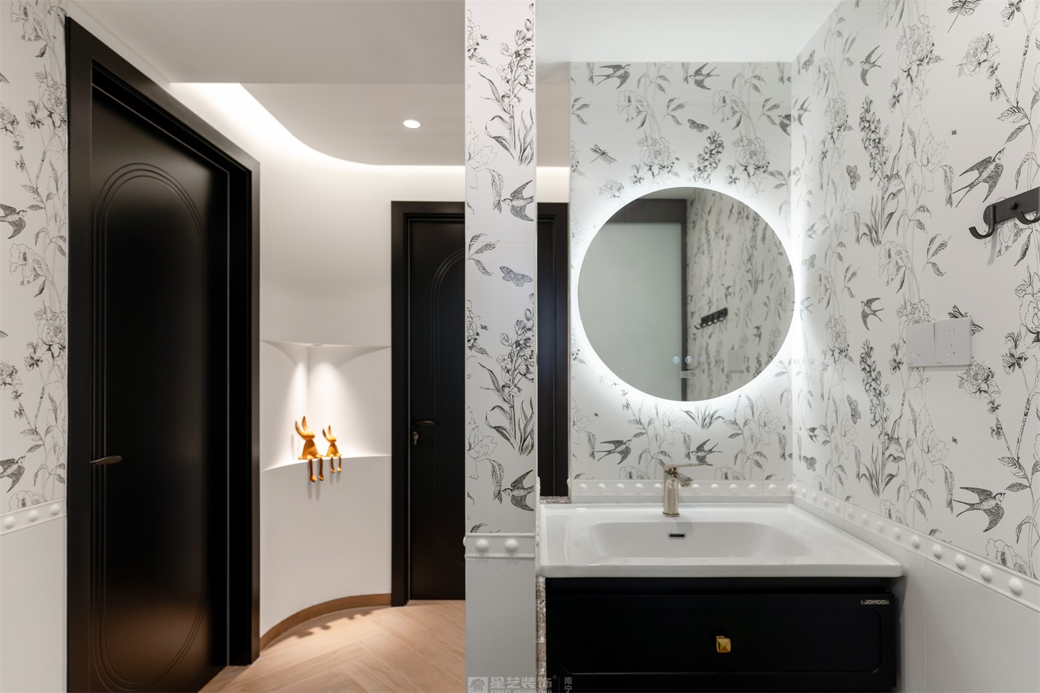 華潤中山府113平法式中古衛(wèi)生間裝修完工實景圖