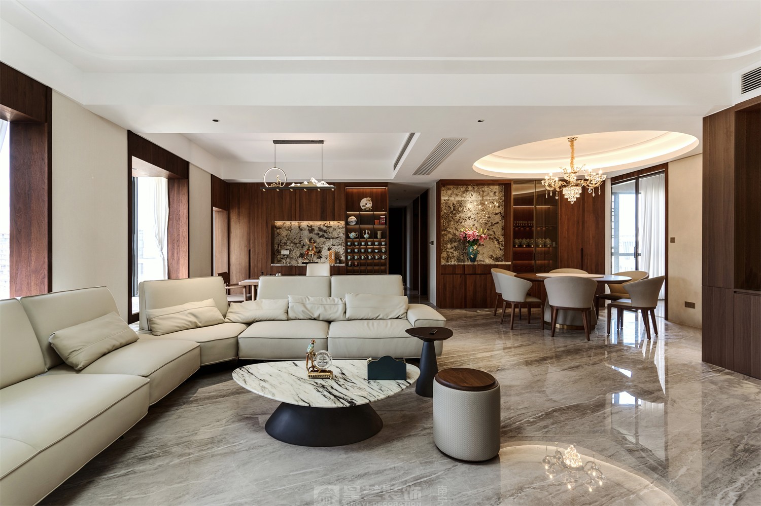 東方皇城260平簡(jiǎn)約中式客餐廳完工裝修實(shí)景圖