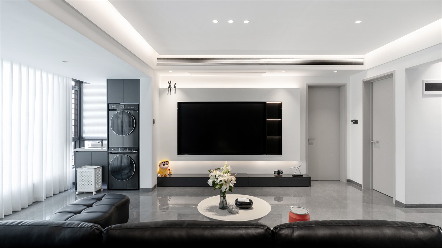 錦云湖光118平現(xiàn)代簡約客廳裝修實景圖